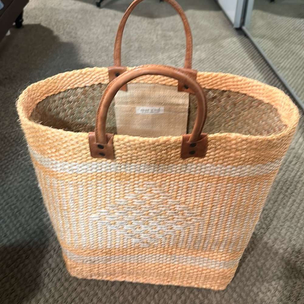 Woven Mar Y Sol Tote Bag